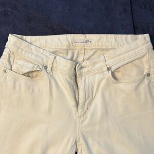 Lift white mid rise jeans